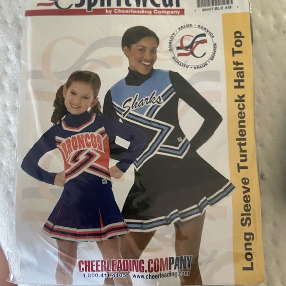 Long Sleeve Turtleneck Half Top - Picture 1 of 1